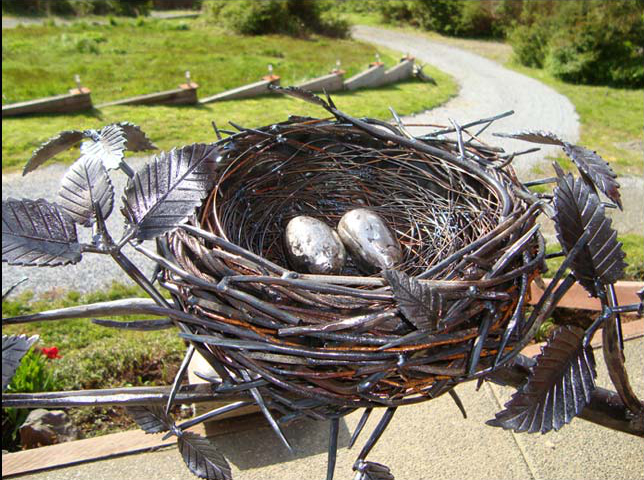 Nest sculpture